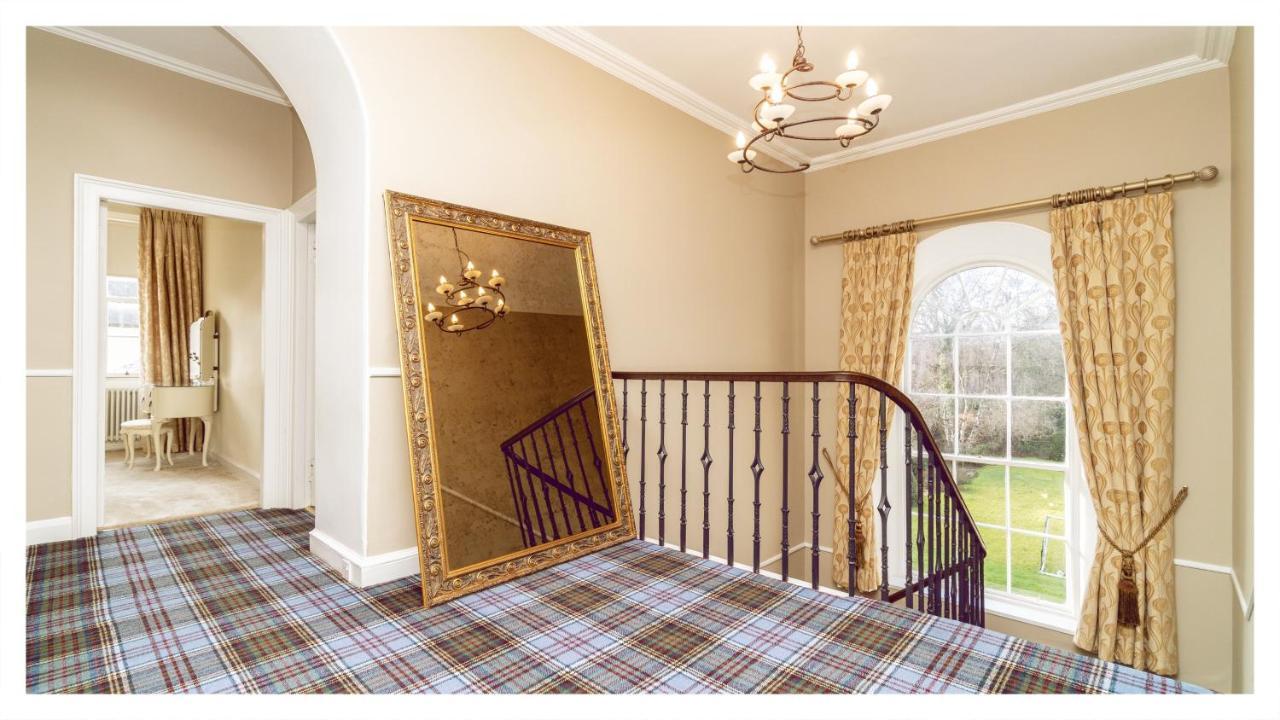 A Luxurious Masterpiece Steps From Stirling Villa Exterior foto